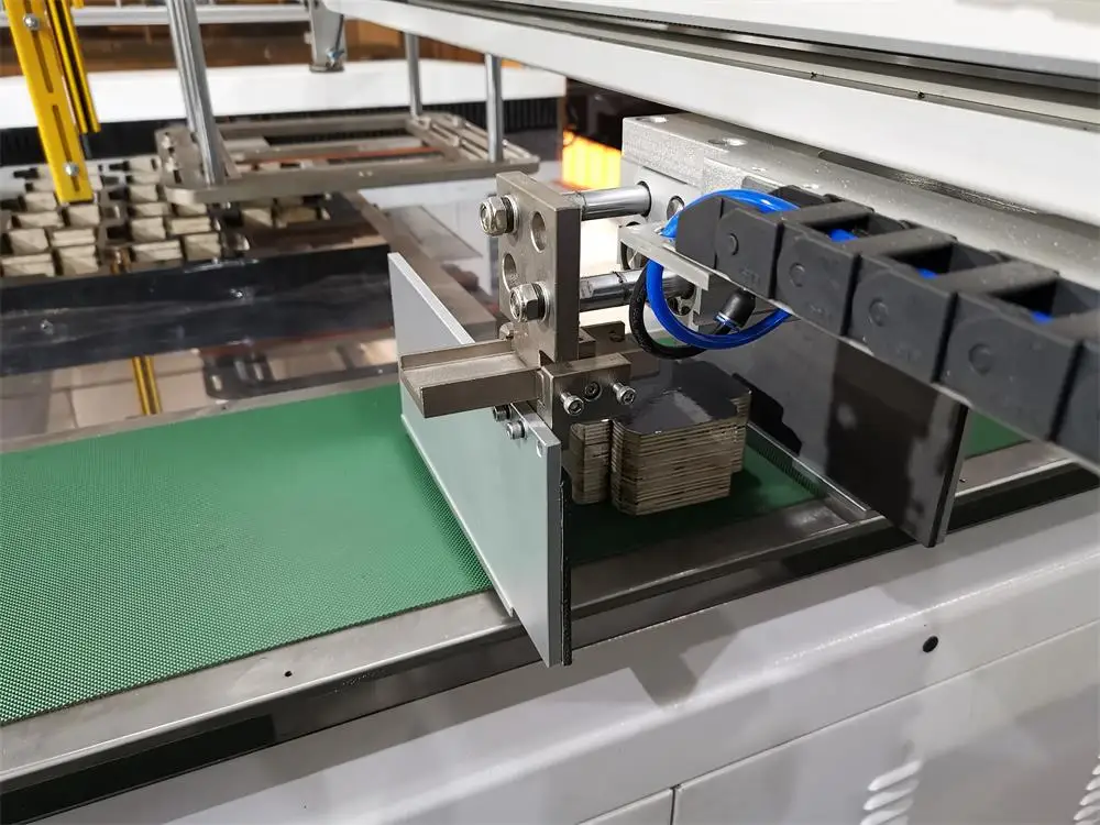 Mhb1080r Automatic Stripping Blanking Machine For Hang