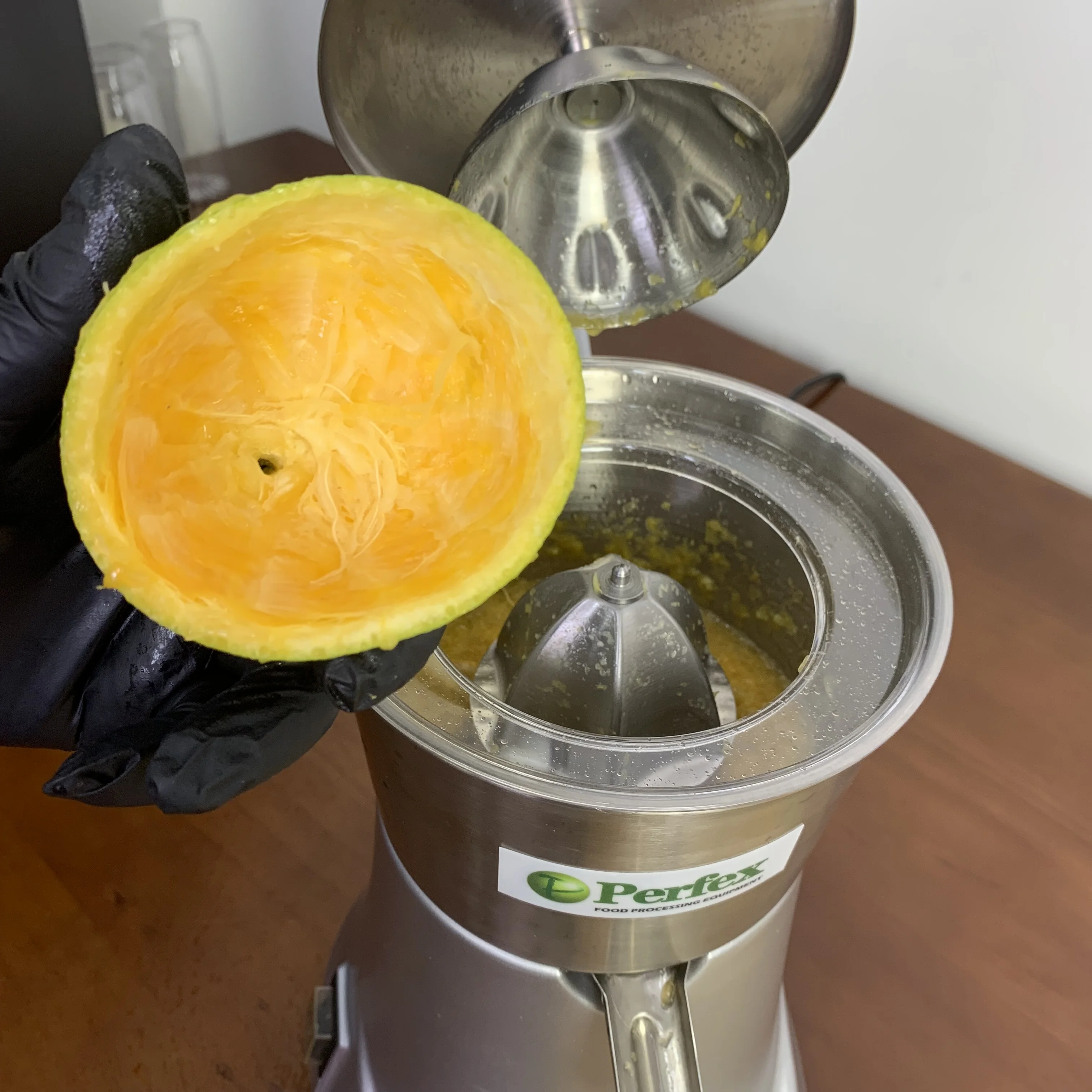 Commercial Cj6 Juicer Electric Citrus Juicer Machines Orange Juice