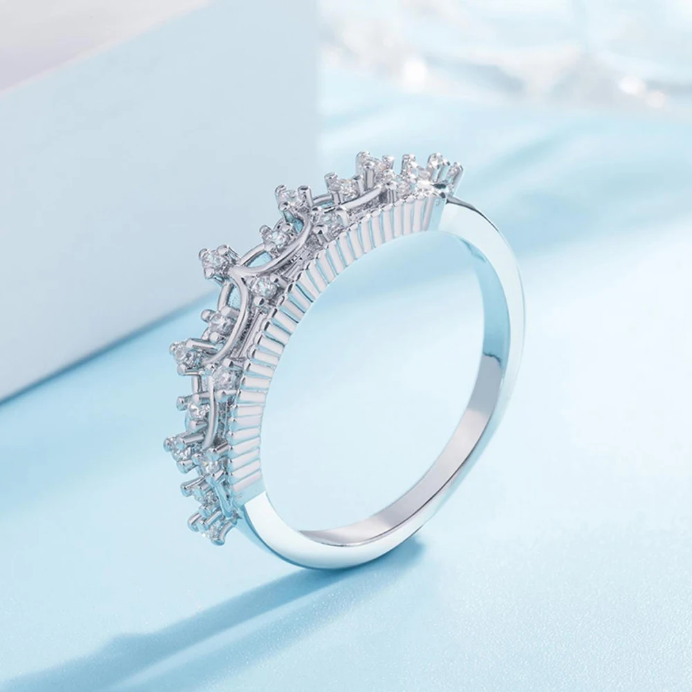 2020 批发西方热销创意希望皇冠镀金戒指新款时尚白色钻戒流行饰品rts