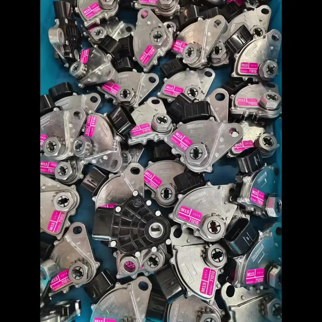 H09b4e878b5a34db49e0a31e426733