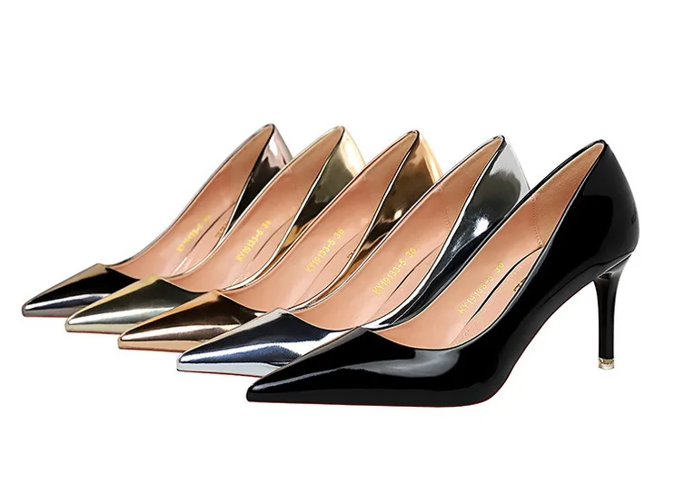 tacones plata 2020 性感优雅尖头时尚大码 43 低银鞋女用高跟鞋/女用