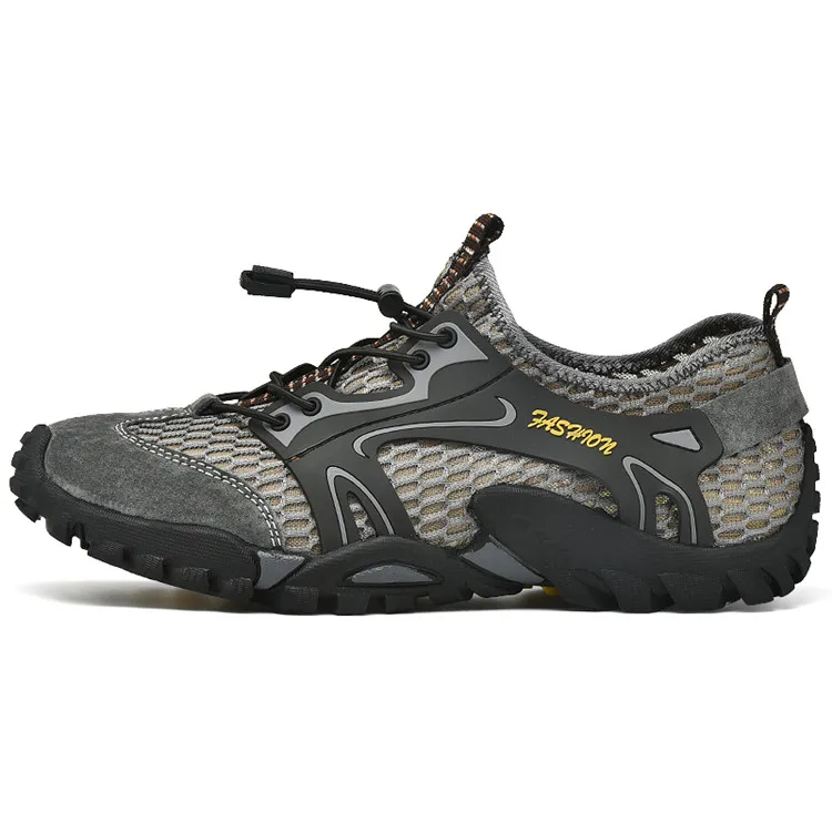 trail running shoes