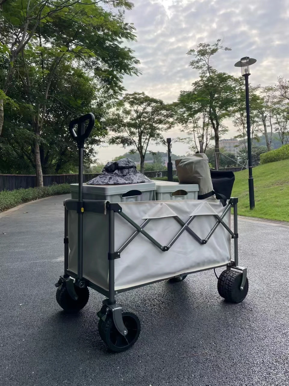 2024 Foldable Picnic Electric Camping Wagon 8km H Camping Cart Trail   H0aacc975c9244044aa795567c3530decl 