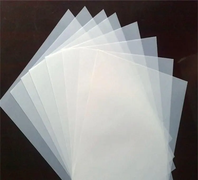 来自杜邦粘性黄油纸的白色 tyvek