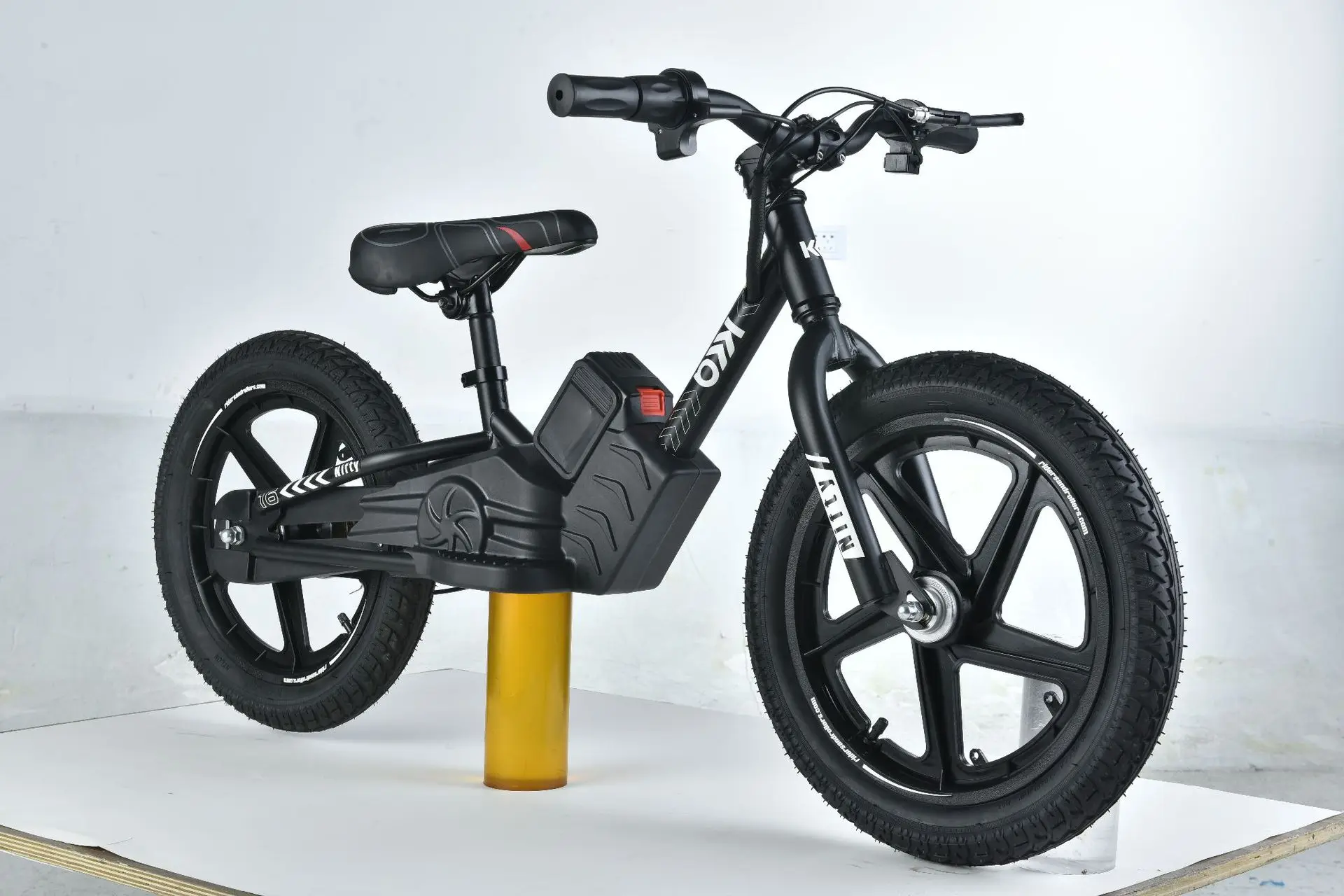 12 Inch 16 Inch Geared Brushless Motor 200w With 6ah Lithium Battery