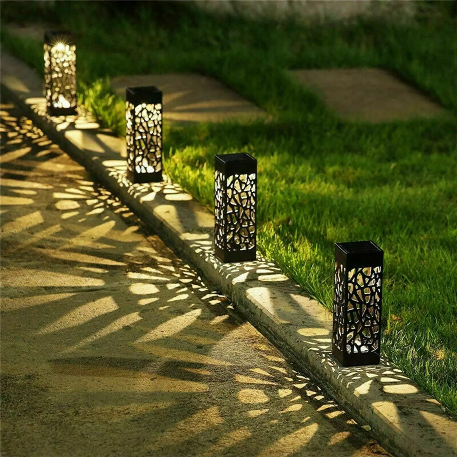 Фонарик Solar Lawn Light