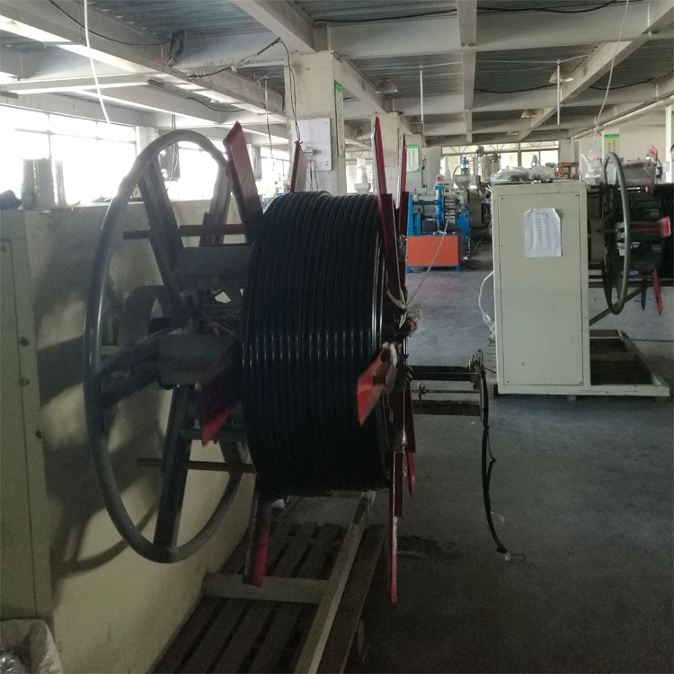 PE Pipe producing.jpg