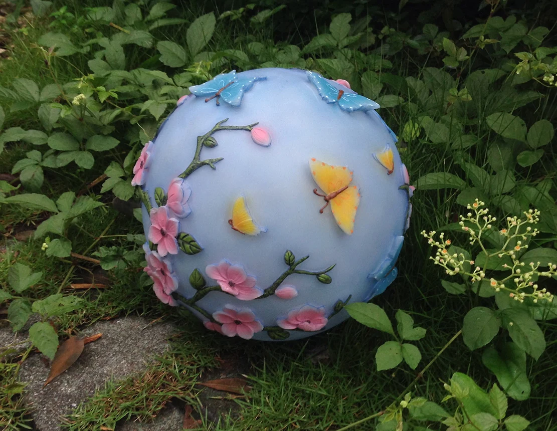 butterfly resin globe.jpg