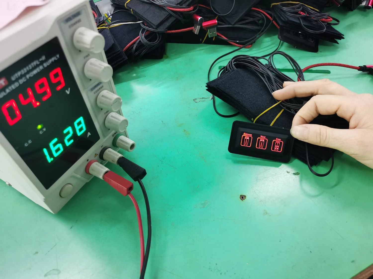 Voltage and current detection