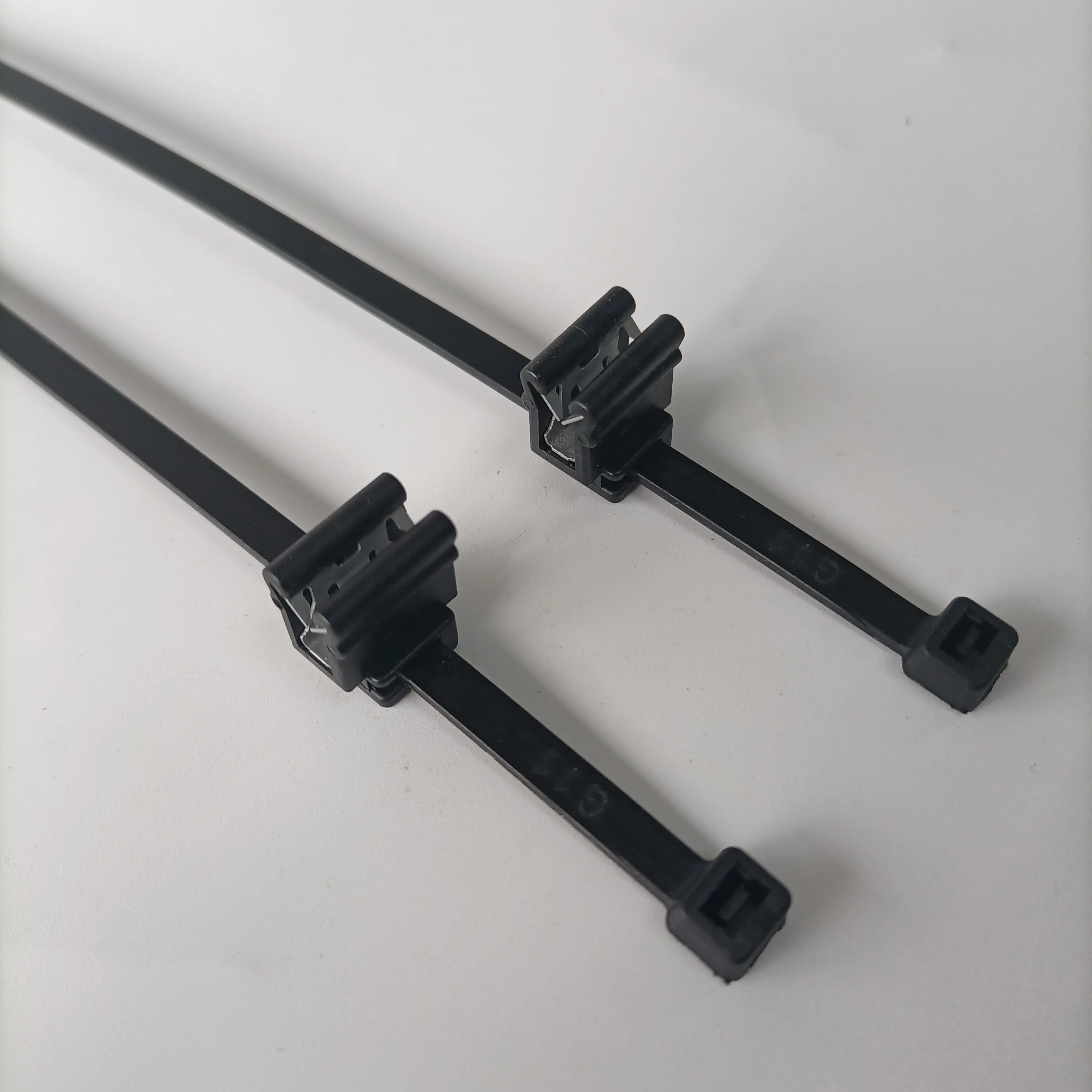 100 Pcs Edge Clips Cable Ties 46 X 200 Mm Pv Panel Solar Selflocking Nylon Zip Tie Kabelbinder