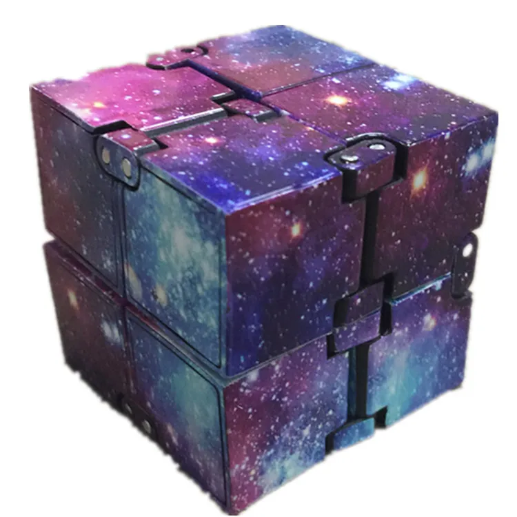 

Infinity Cube,10 Pieces, 7 colors