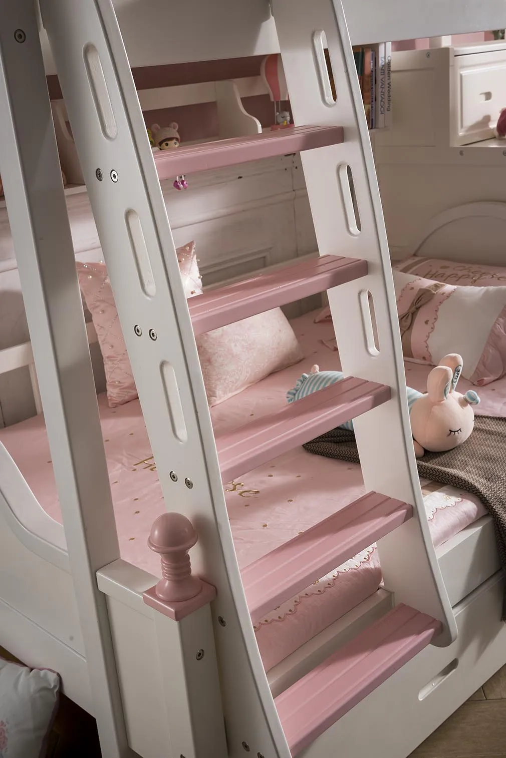 High quality pink+red solid wood bunk bed and other children furniture