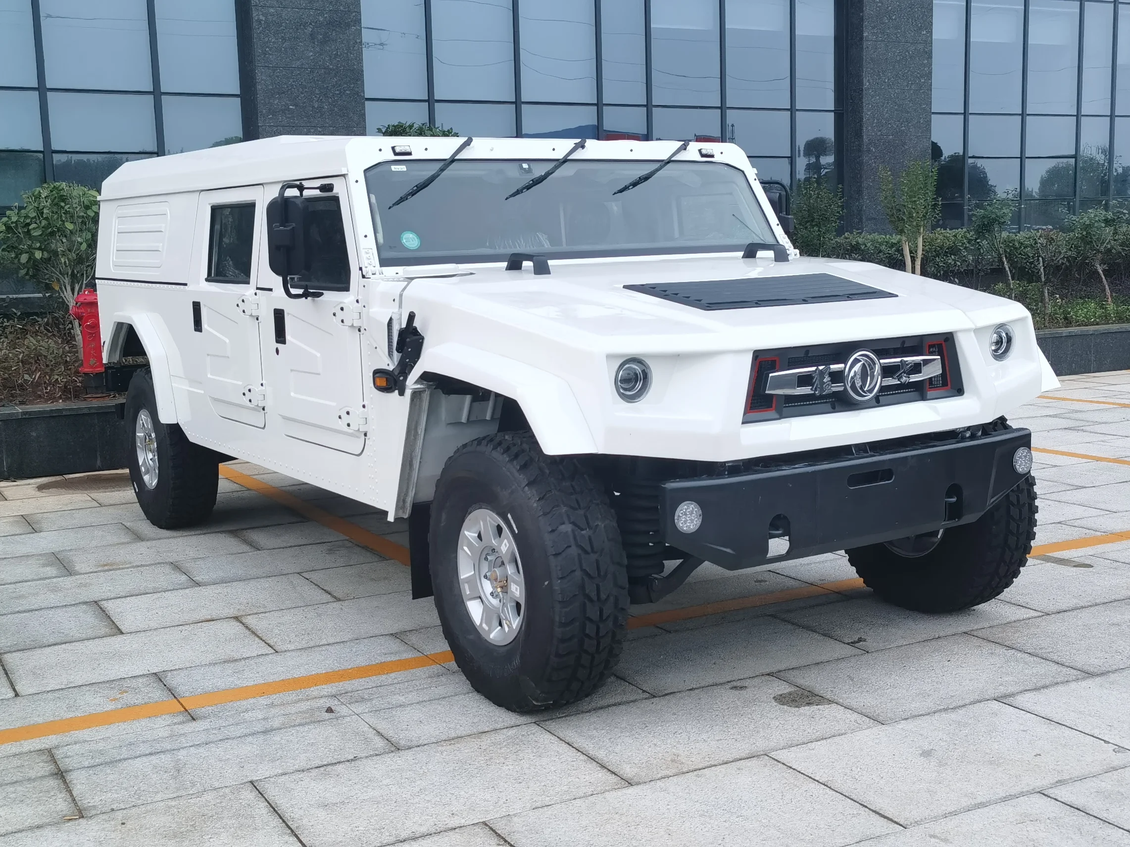 China Dfms Hq All Terrain 4x4 Off Road Vehicle Suv New Car Pickup Truck ...