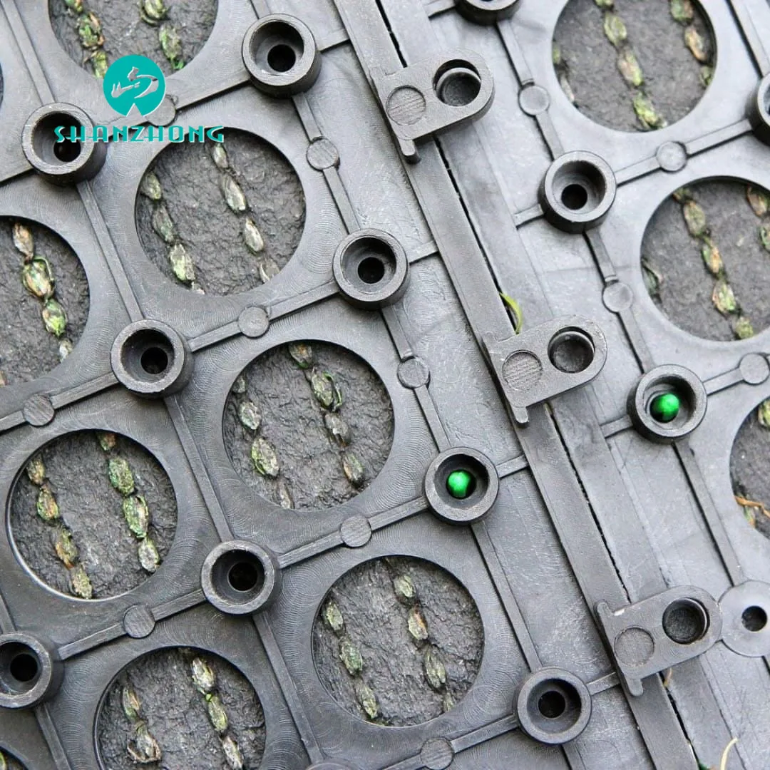 Hardened Ground Landscaping Mat Interlocking Artificial Grass Puzzle