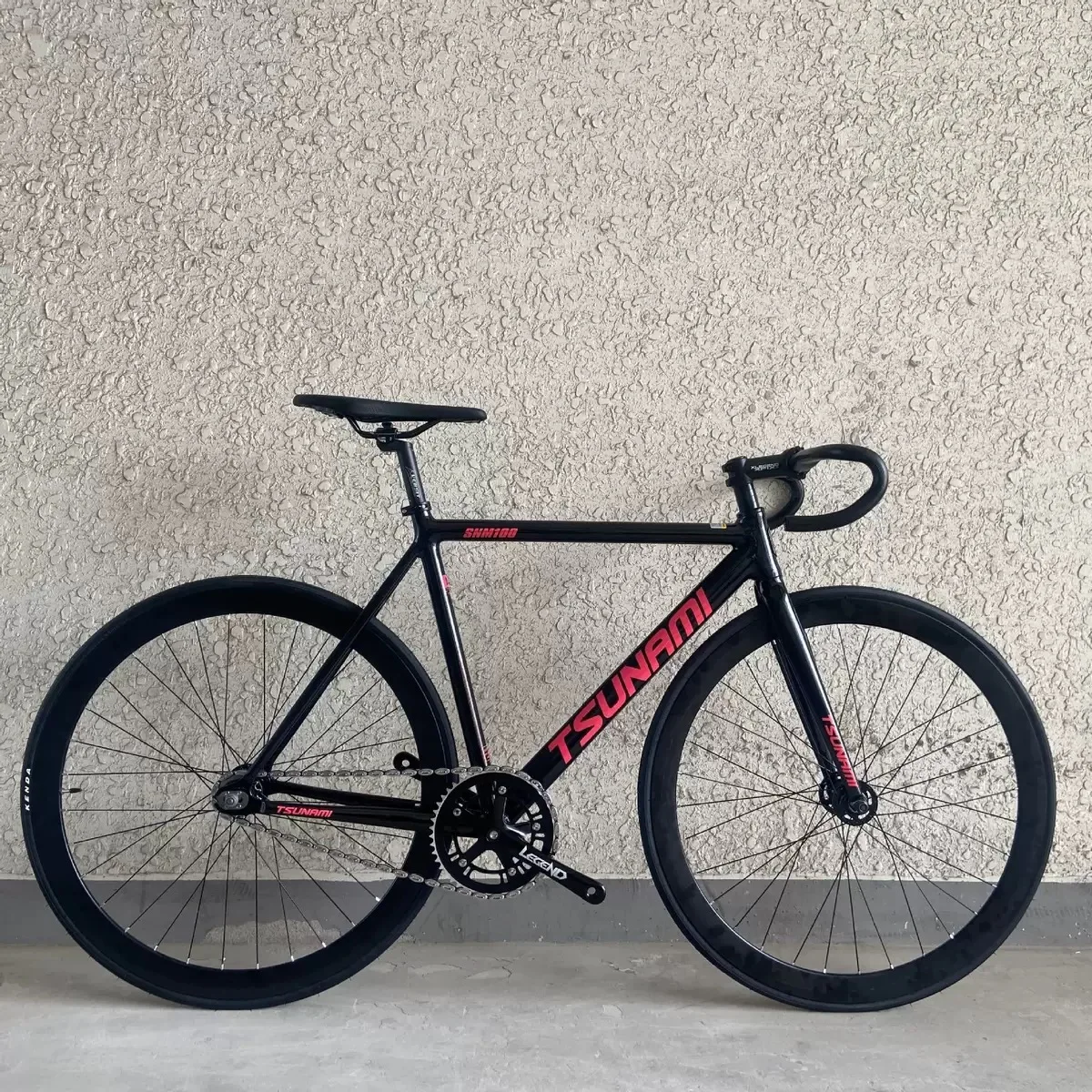 TSUNAMI SNM100 - Lightweight Aluminum Fixed Gear Bike