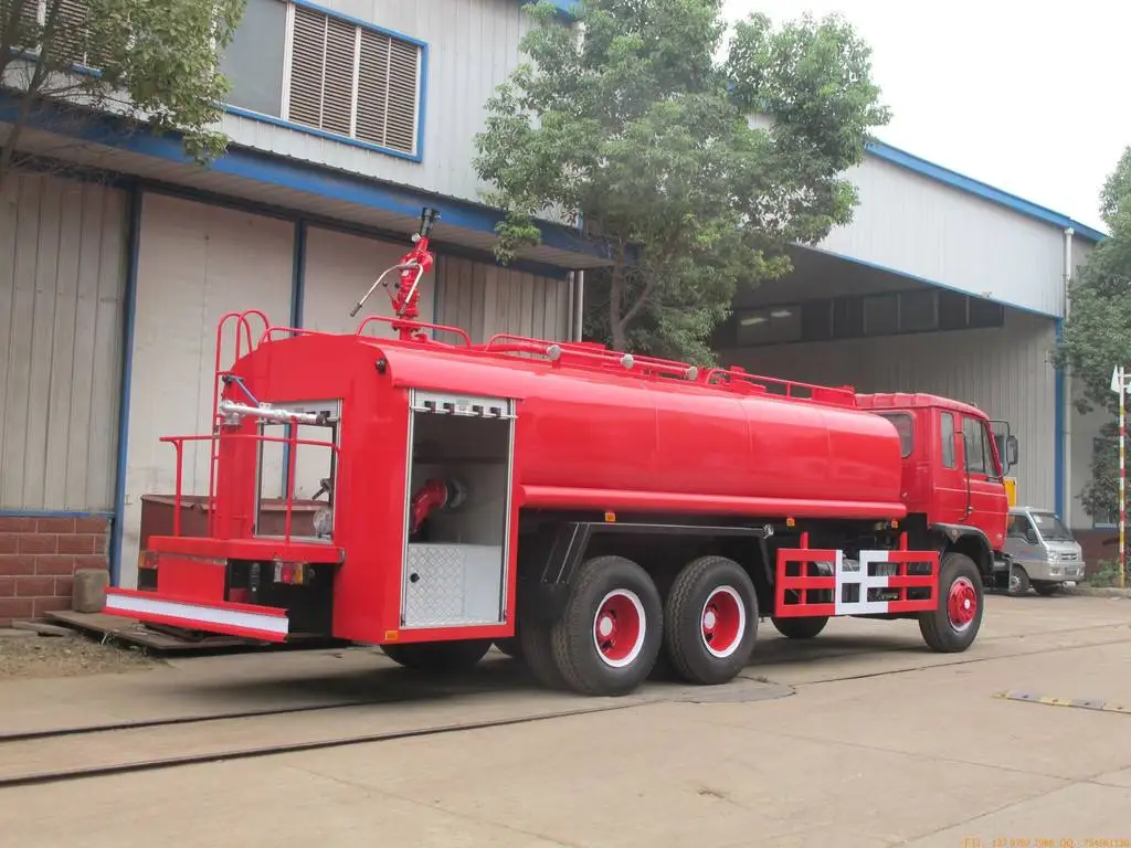 东风15000 升大体积水泵卡车机场消防车出售 - buy 机场消防车,大型消