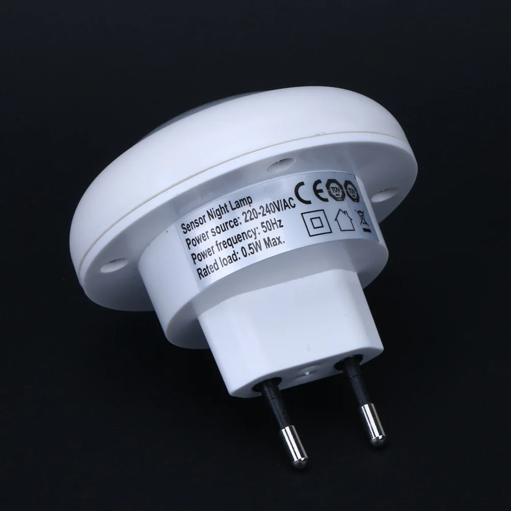 220v 0.5w plug switch PIR Sensor Round Shape LED Nightlight