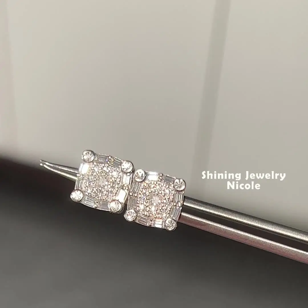 Orecchini Uomo In Argento 925 Con Cubo Di Zirconia - Quadrati, Ghiacciati, Eleganti