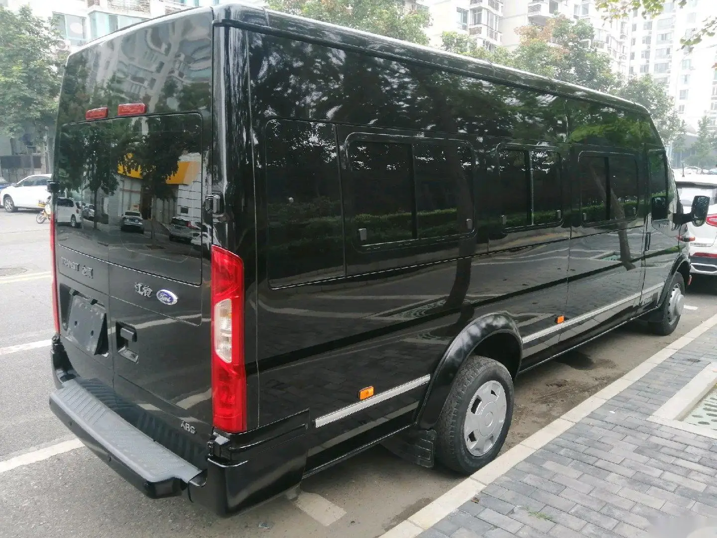 ford transit 17