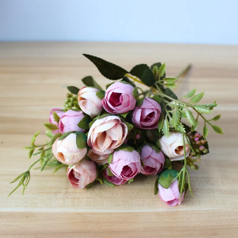 22混色15头油画花蕾婚礼花束花迷你花束家庭花园装饰花束 Buy 婚礼花束批发人造花紫真丝花卉婚礼花束 高品质人造花花束婚礼花束批发仿真花 花束花
