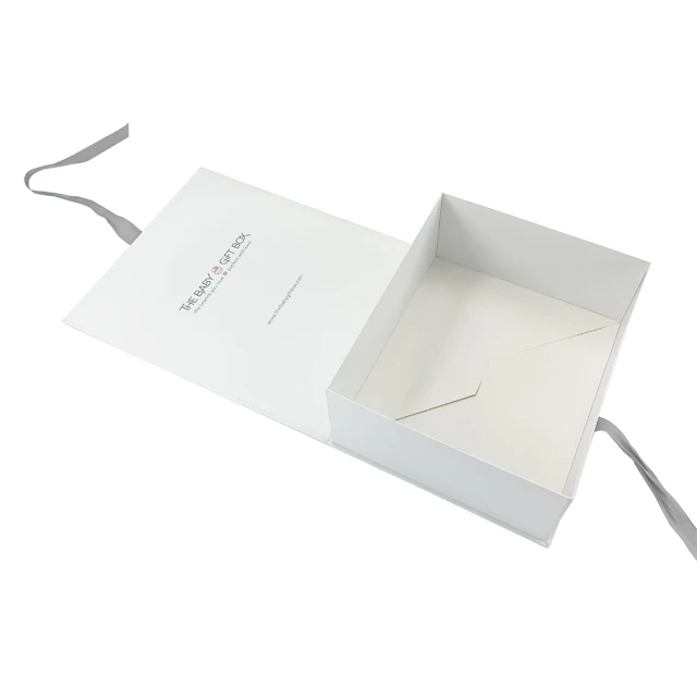 Fashion Soft Design Custom Ribbon Folding Warm Lovely Printing Baby Gift Box with Dolls In