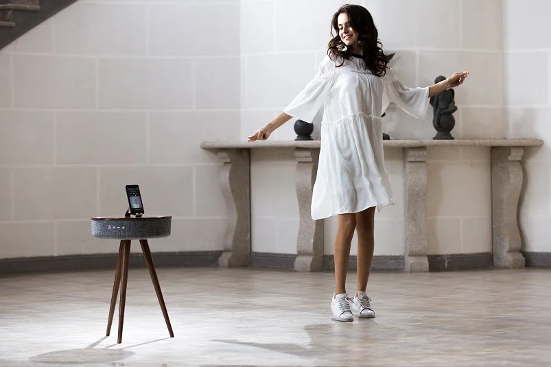 Fashionable portable party favor round white smart music Furniture coffee tea table speaker side table speaker - ANKUX.COM