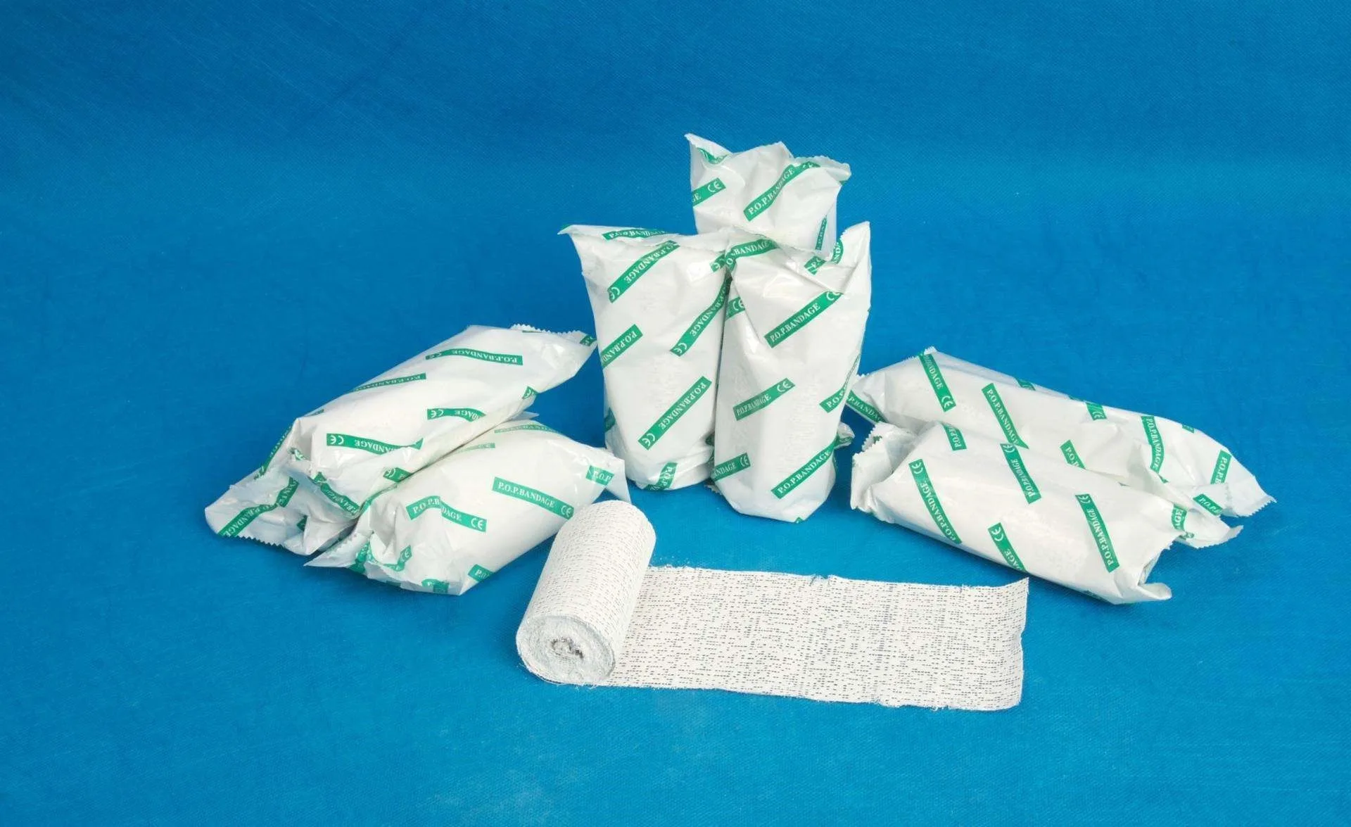 product plaster bandage with plaster of paris againt cast padding medical using-98