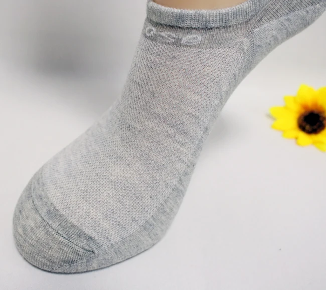Summer Breathable  Grey Thin Mesh Men's Boat Socks Invisible Ankle Socks Men
