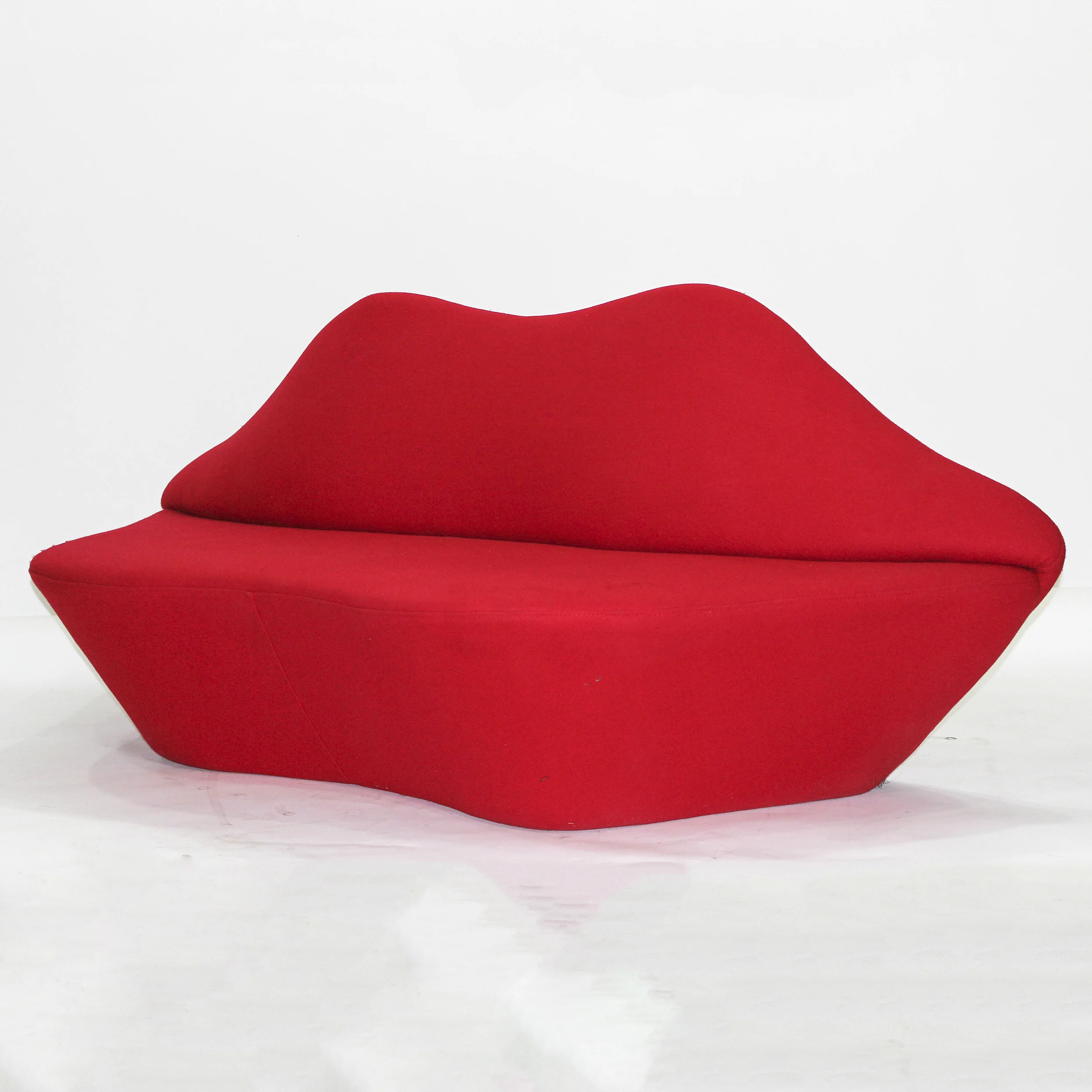 时尚客厅 love sear 天鹅绒唇吻 bocca 沙发