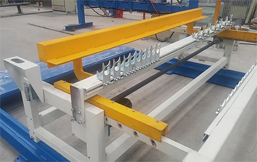 Double wire fence welding machine