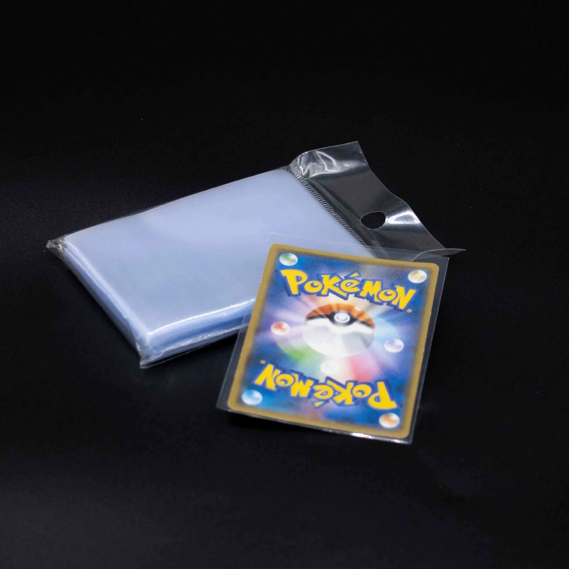 Manufacturer Wholesale Beckett Graded Game Card Sleeves Card Soft Holders Resealable Trading