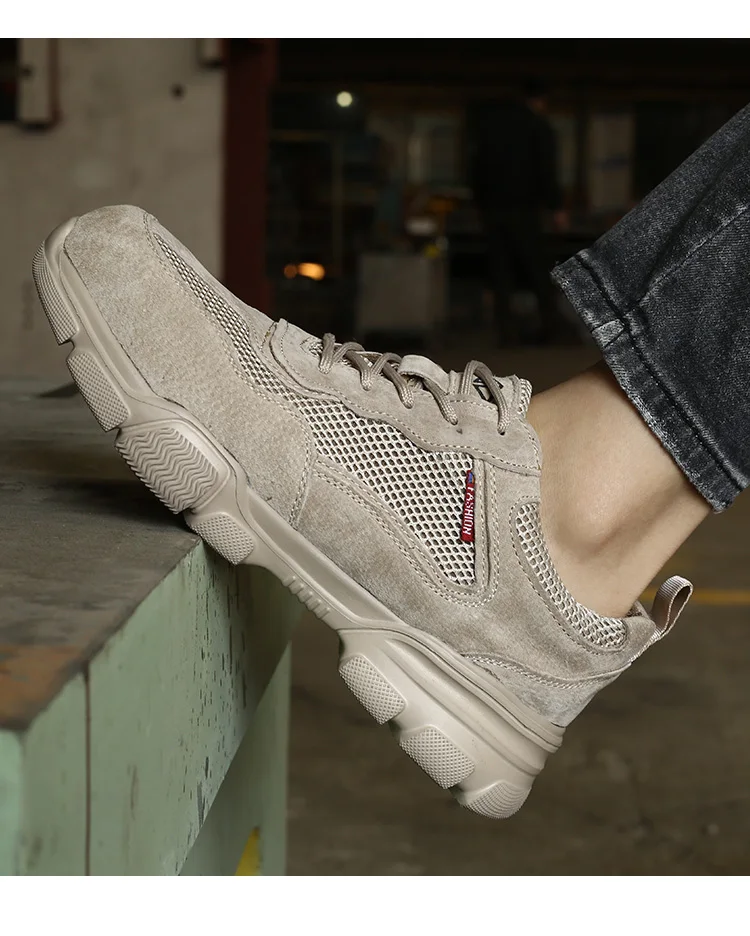 Safety shoes with plastic toe cap