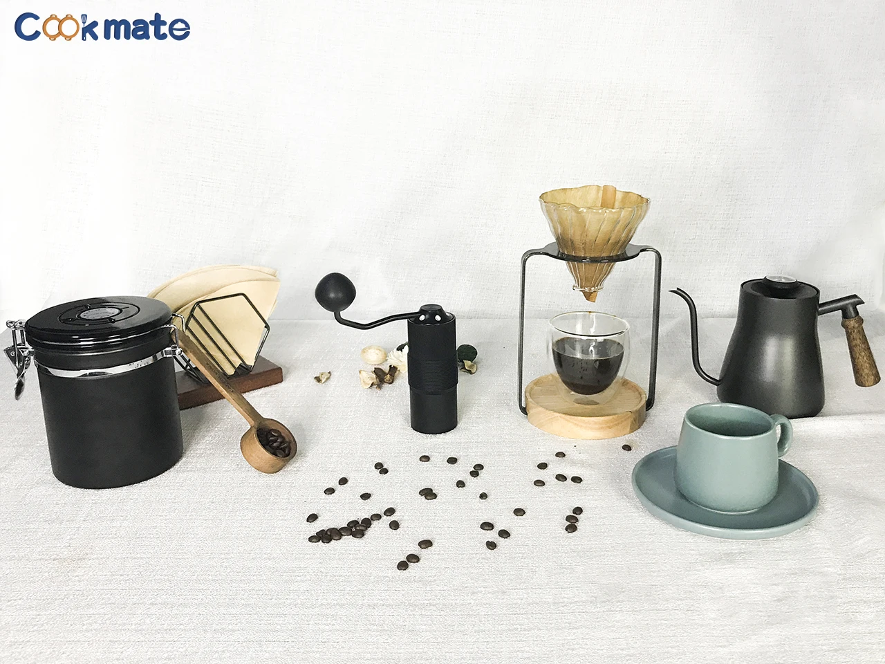 Buy V60 Low Price New Design Camping Coffee Travel Bag Drip Set Pour Over Portable  Coffee Set With Kettle Filter Glass Cup Tea Set from Sunmate Industrial  Company Limited, China
