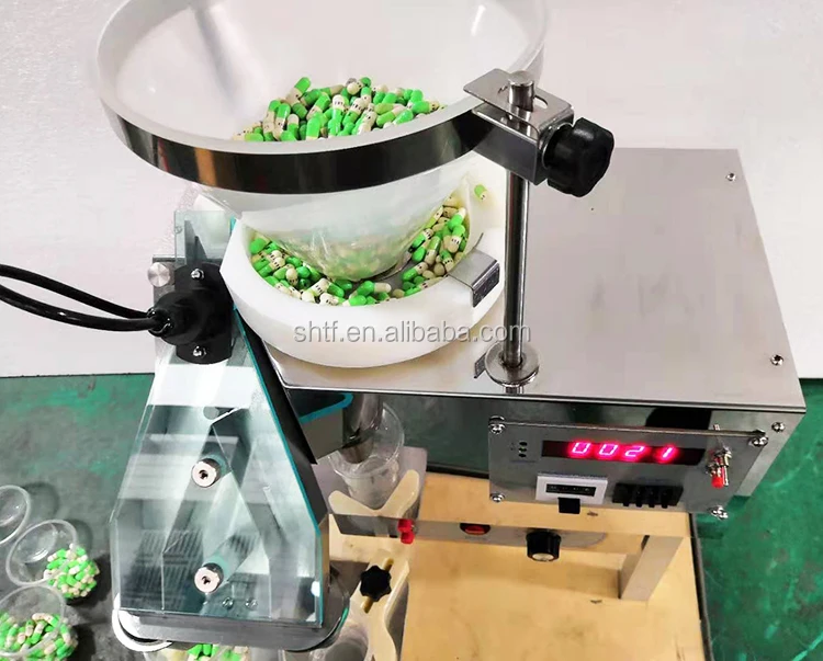 Small Desktop Electric Capsule Tablet pill Counting Machine