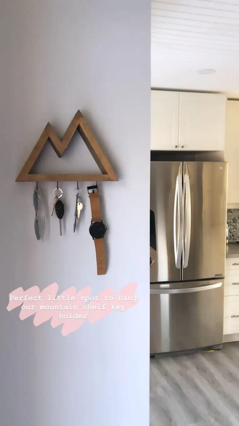 wood key hoder.jpg