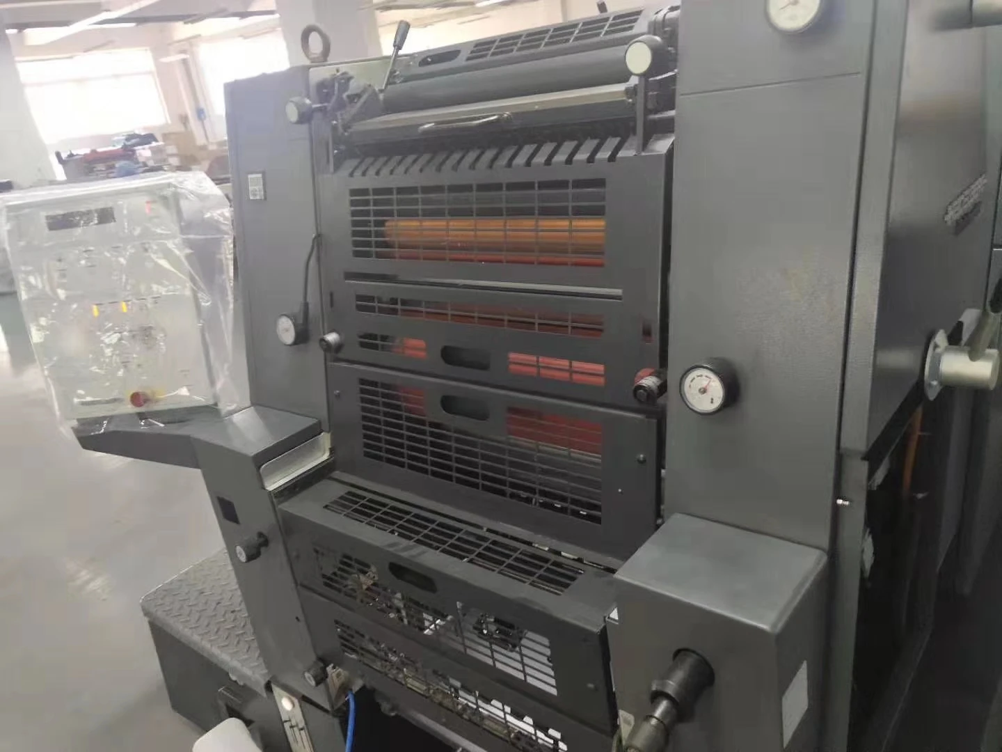 4 color offset printing press