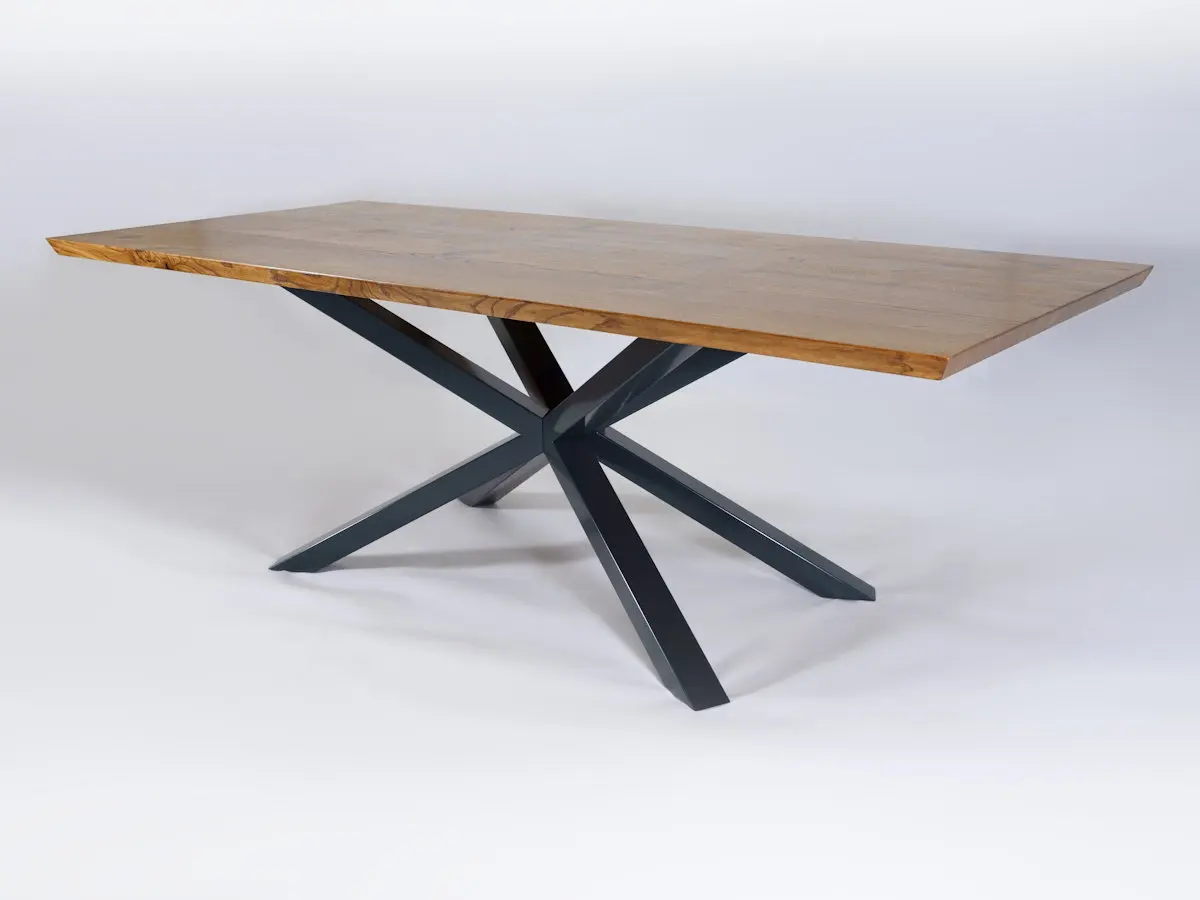 Spider Legs Dining Table