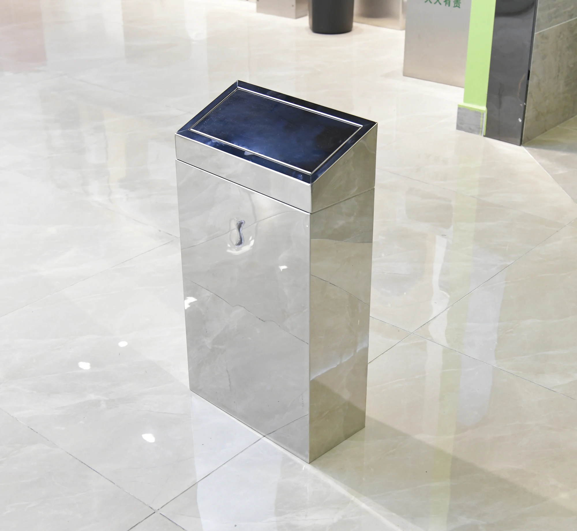 Small Metal Waste Bin Brushed Stainless Steel Waste Bin For Hotel Bathroom Hanging Trash Can