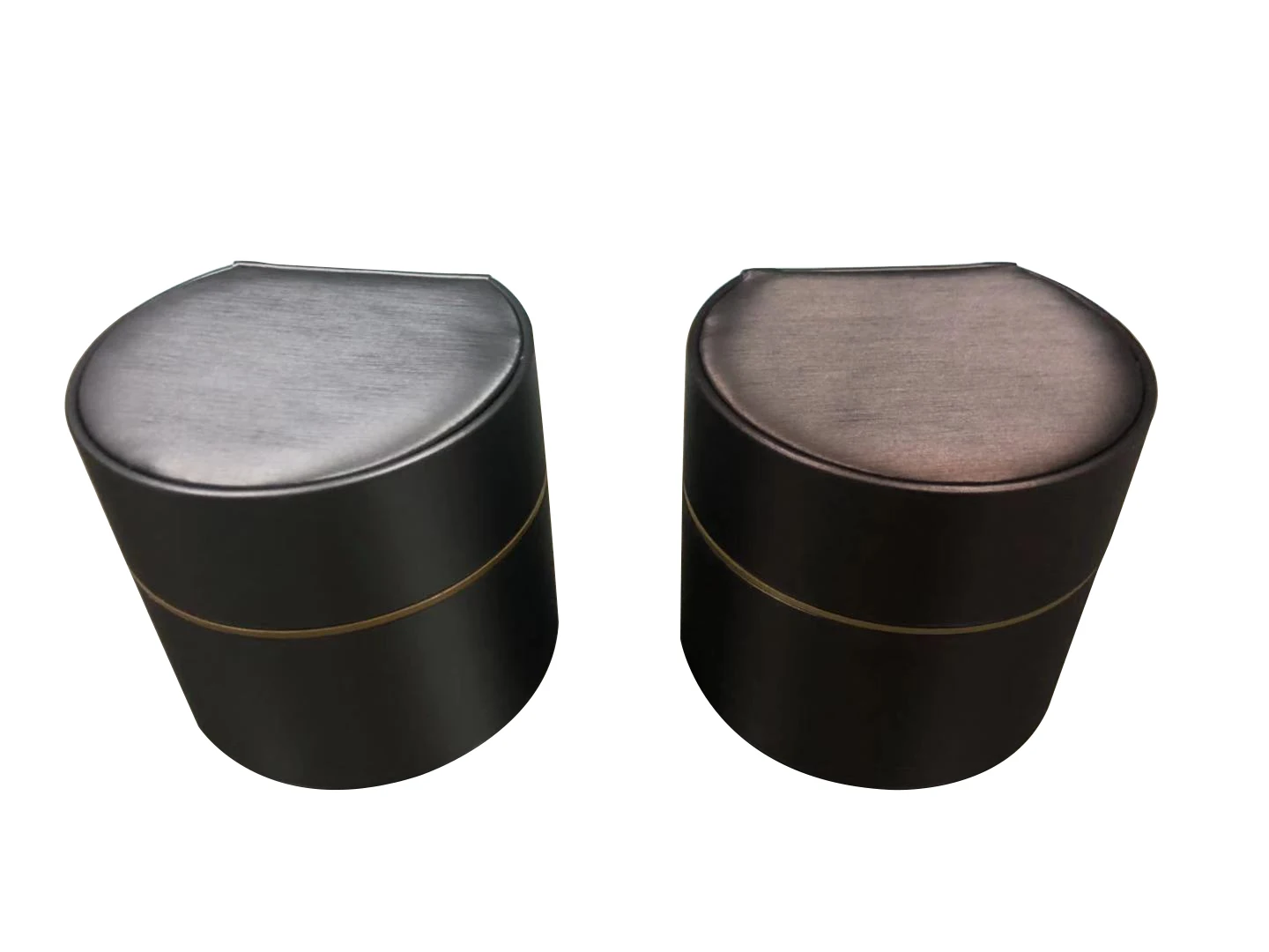 Luxury Rotating wrapping leather cylinder for ring displaying