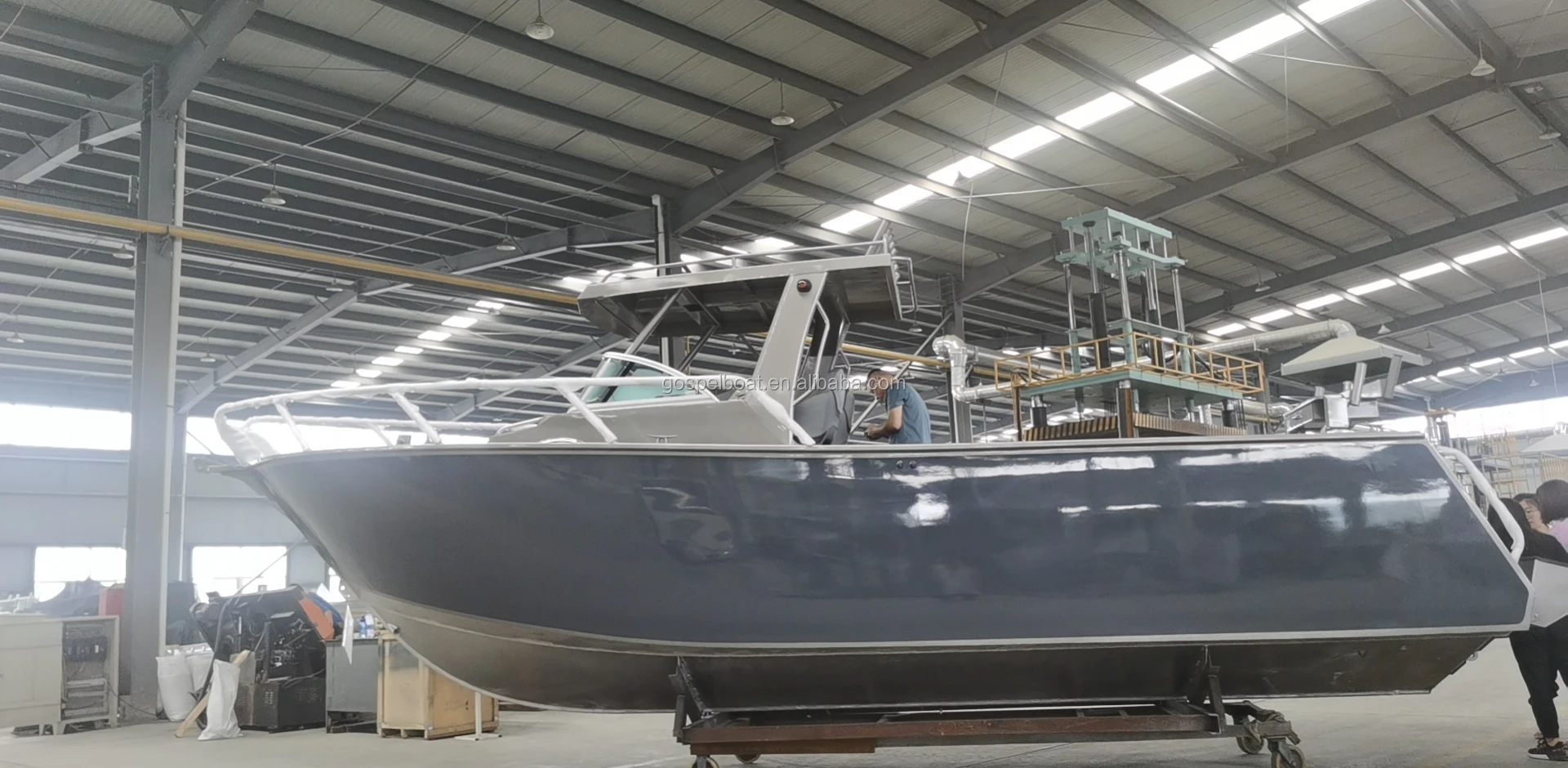 Gospel Boat For Sale 7.5m / 25ft Center Cabin Aluminum Boat ce Certificate With Half Cabin