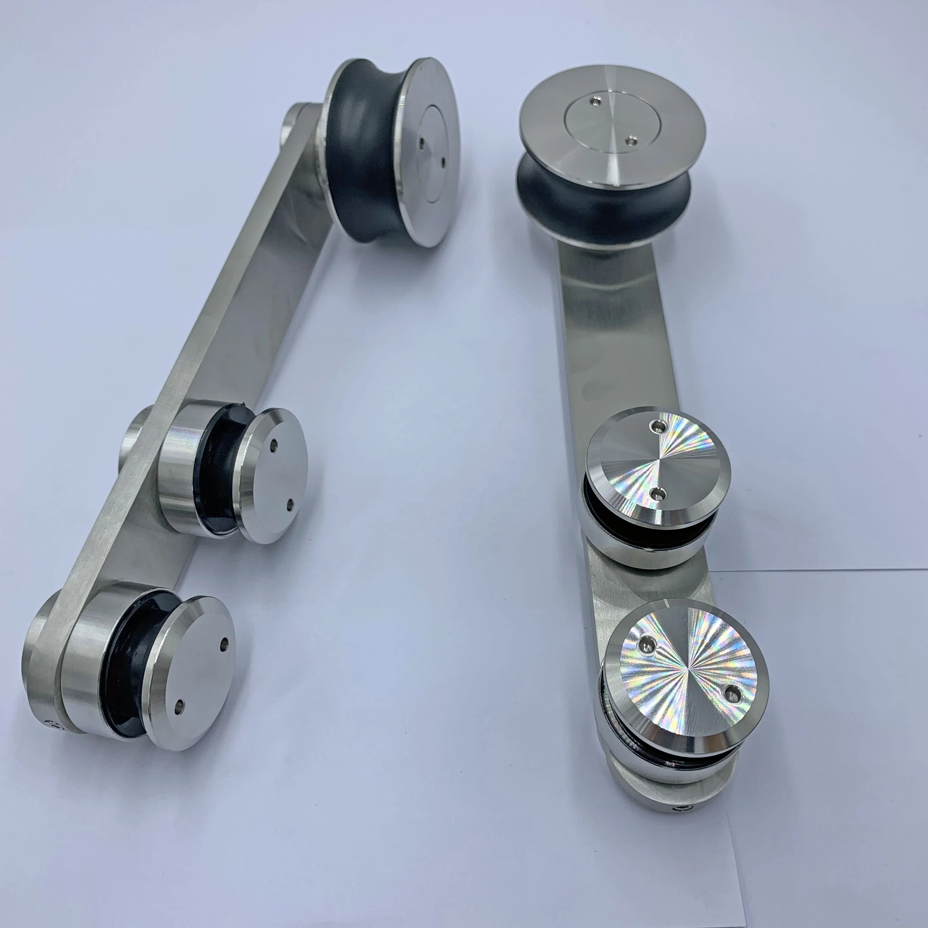 حار بيع الزجاج انزلاق الباب المناسب A015-1-2 انزلاق باب الحظيرة الأجهزة