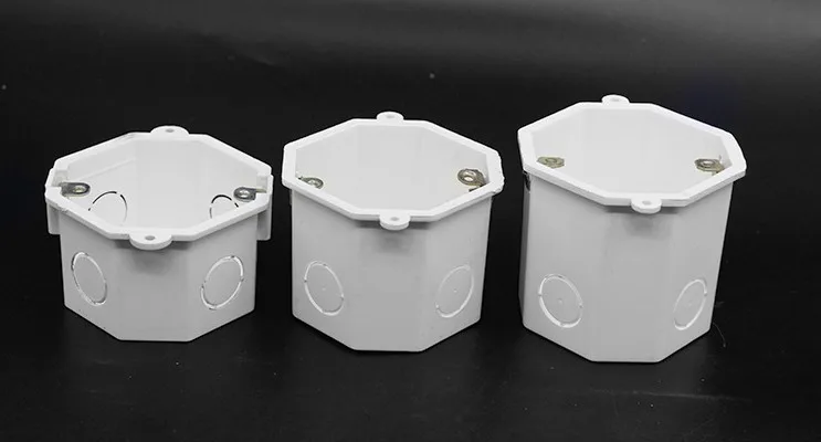 塞普威尔 86x50 室内使用八角形 u-pvc 盒