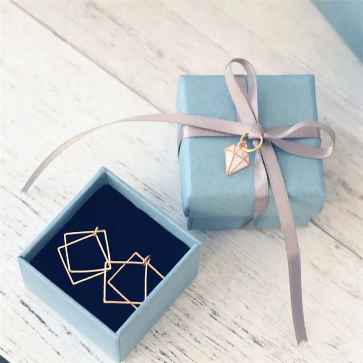 product-Dezheng-Wholesale Small paper gift boxes Jewelry boxes earrings ring packing boxes birthday -1