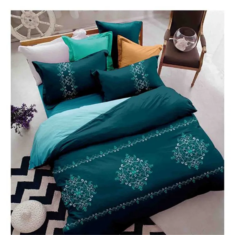 60gsm Microfiber Bed Linen Wholesale And Disposable Bedding Set Stripe