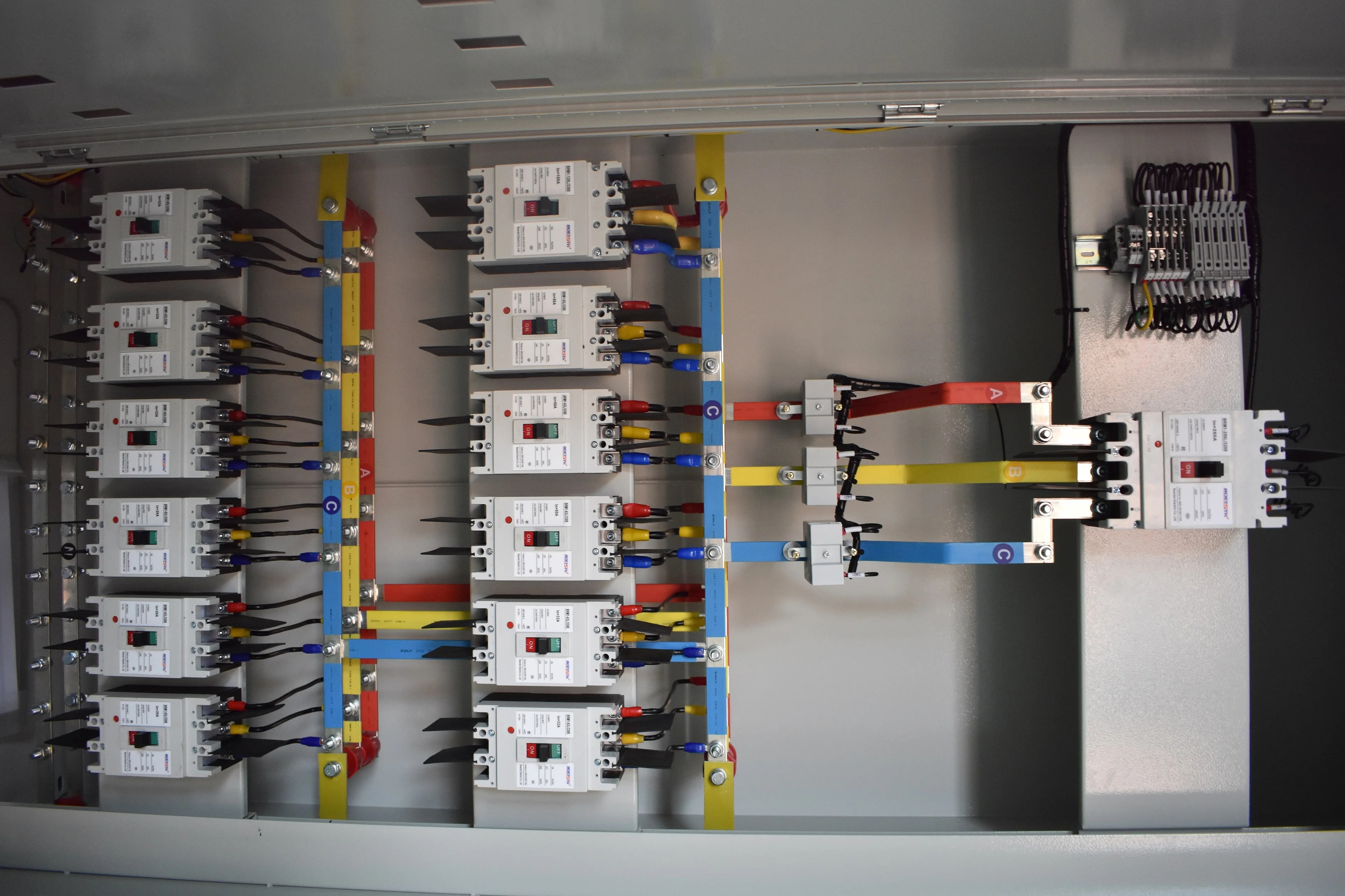 XL-21 Series Electrical Switchgear Panel Board / MCCB MCB Electrical