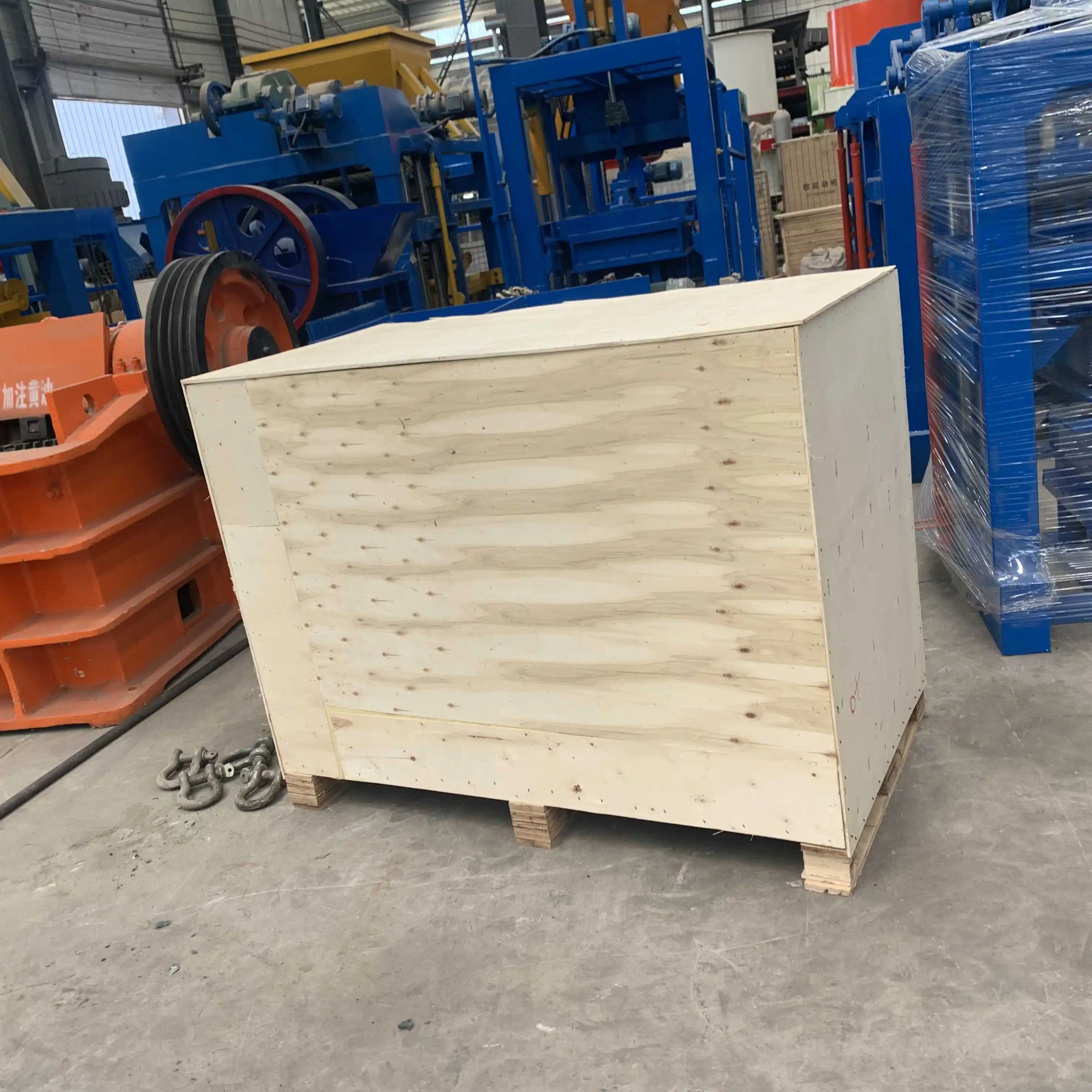 Versatile Pe150x250 Portable Mobile Mini Rock Jaw Crusher Machine With