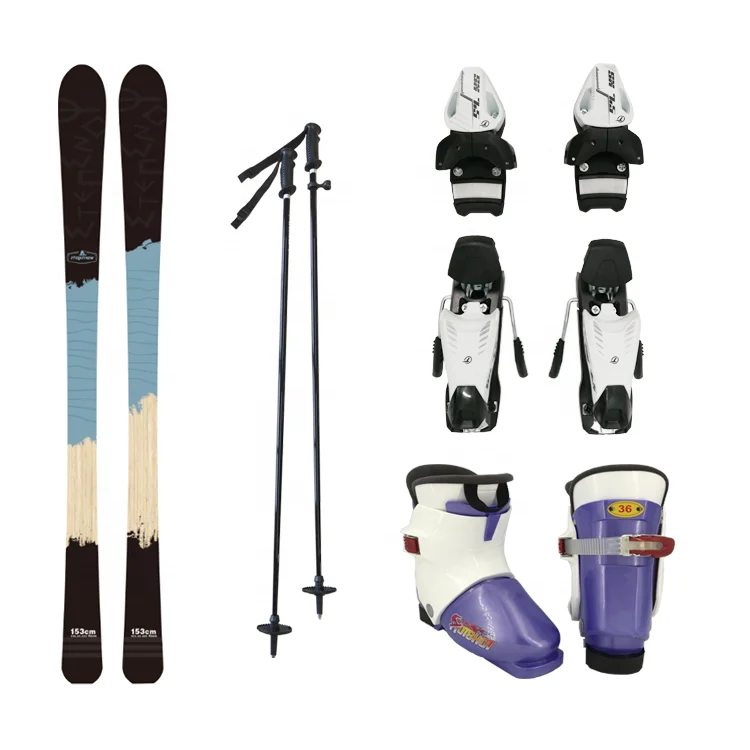 Ski set. Принадлежности лыжника. Лыжные принадлежности.