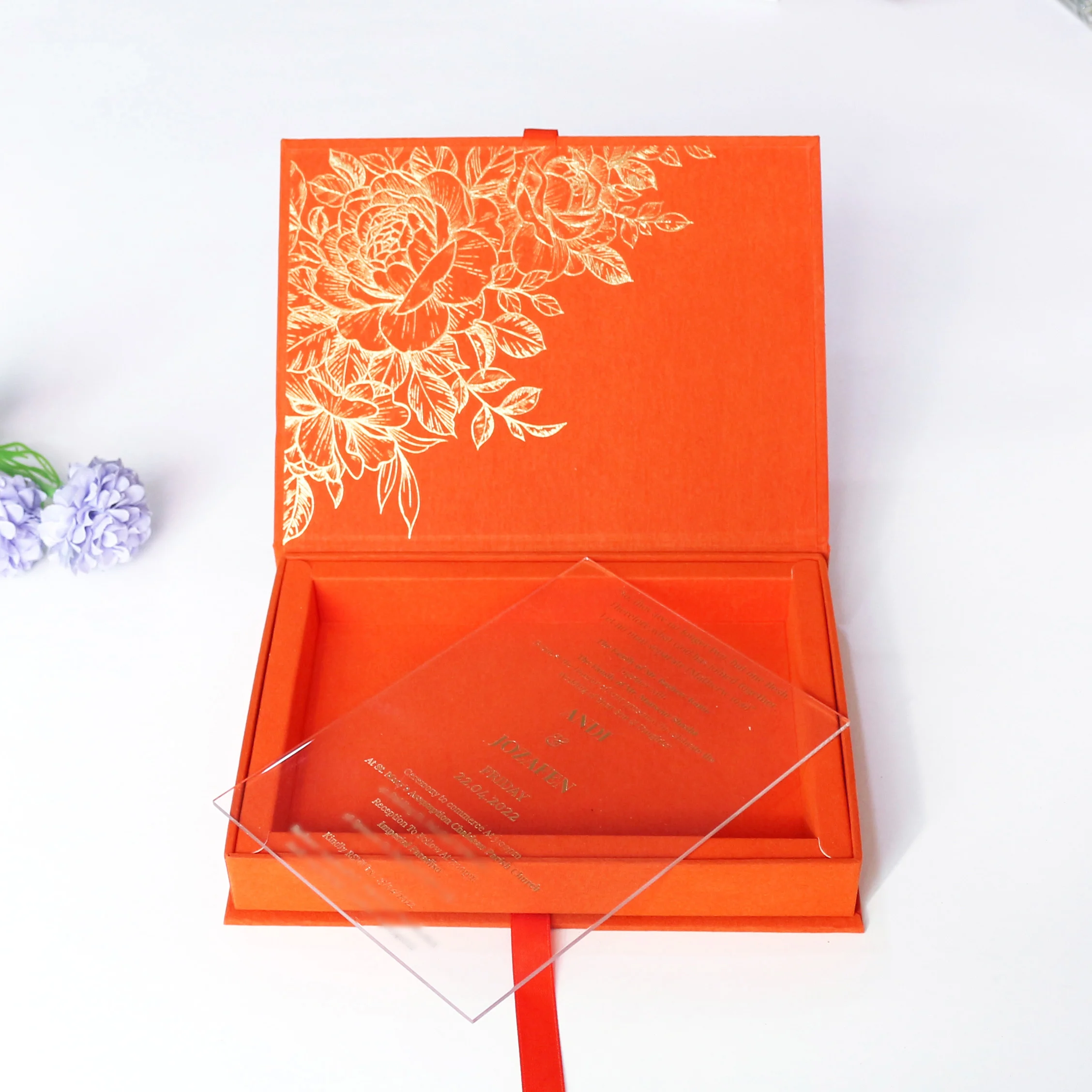 Custom Color Elegant Wedding Invitations Acrylic Cards With Velvet