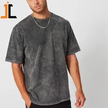 washing shirts image