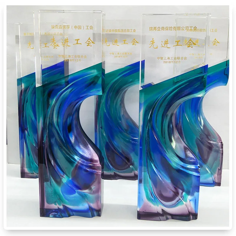 2025 New LiuLI Crystal Glass Award Trophy UV  Logo Engraved Annuversiry Company Souvenir Sports Event Decorative Gift Laser factory